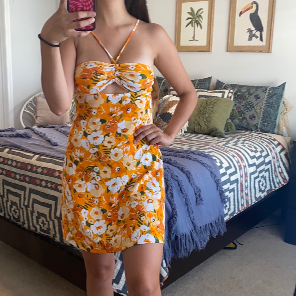 NWT H&M floral Mini Dress